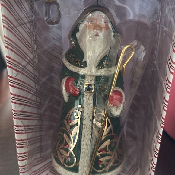 Hallmark Keepsakes Festive Santa Ornament - Picture 2 of 5